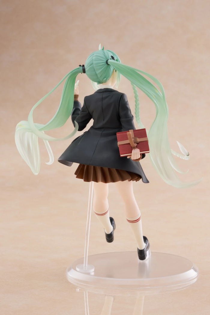 Hatsune Miku Fashion Series Preppy