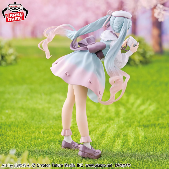 Hatsune Miku Holiday Memories Camera