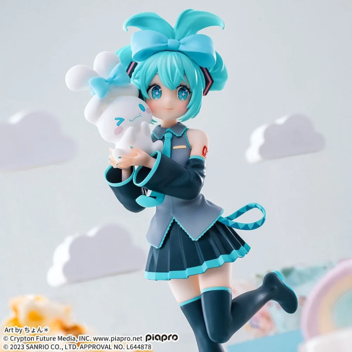 Hatsune Miku x Cinnamoroll Luminasta