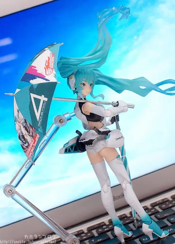 Figma #SP-054 Hatsune Miku Racing 2014 Good Smile Racing