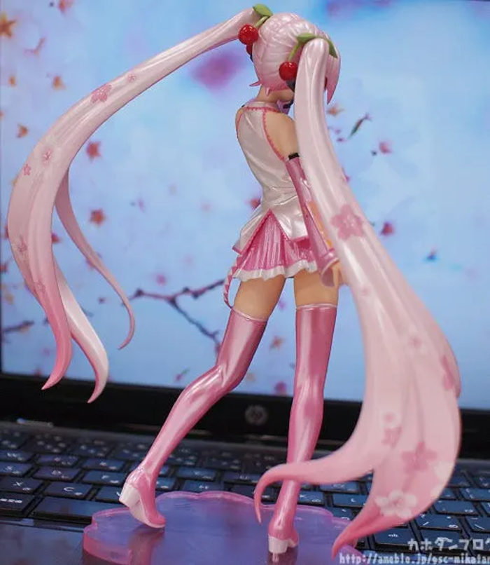 Hatsune Miku - Figure Japan - 1/10 - Sakura Ver
