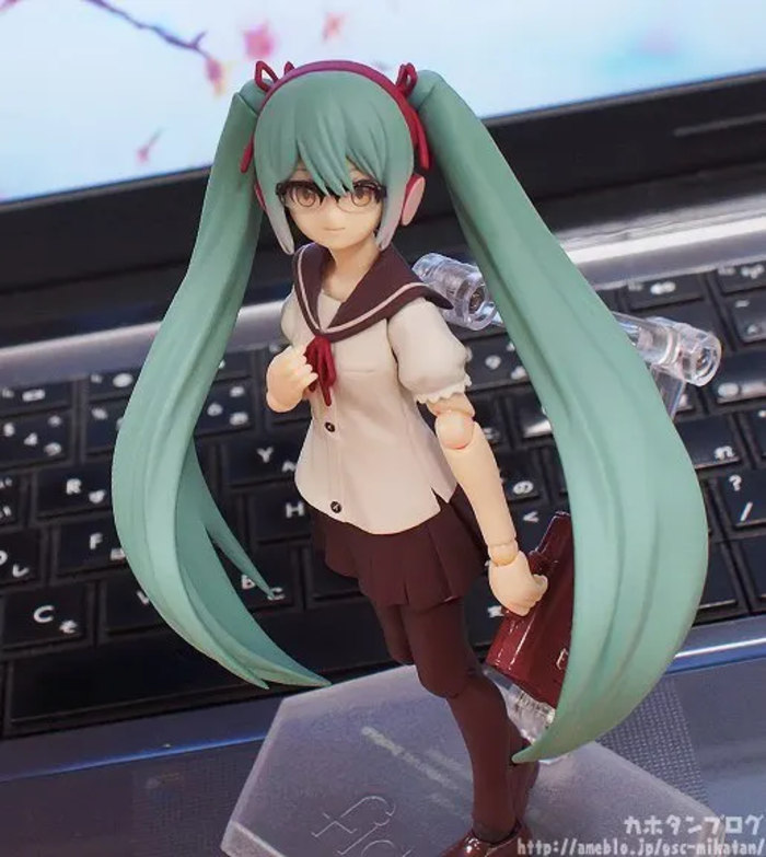 Figma #SP-050 Good Smile Kuji Hatsune Miku 2014 Spring Sailor Uniform Ver Good Smile Company