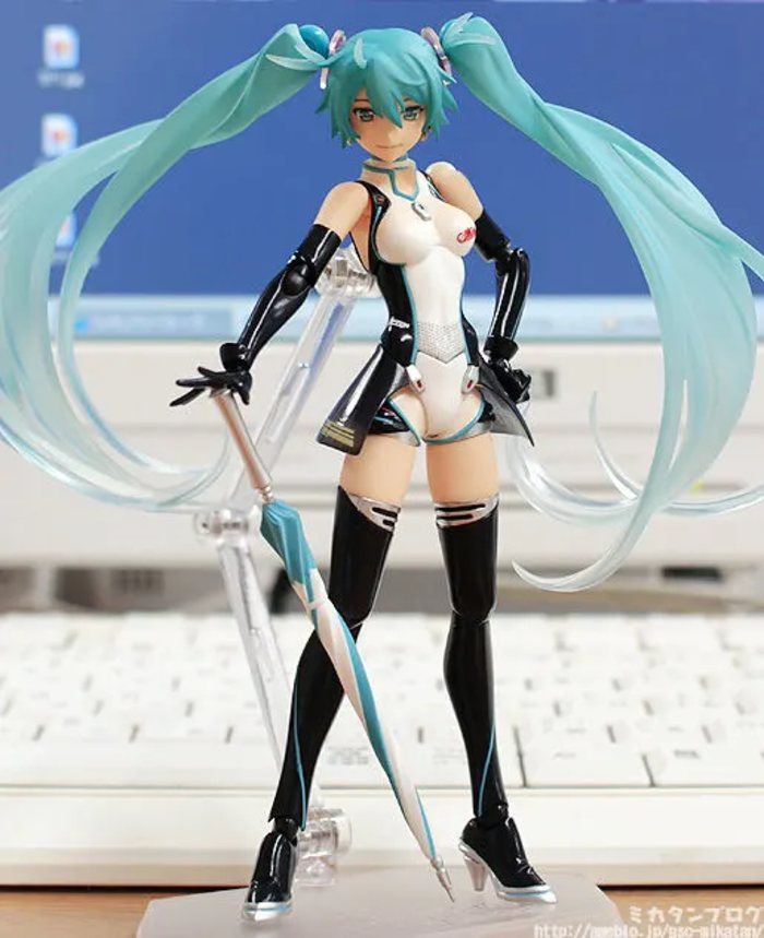 Figma #SP-036 Hatsune Miku Racing 2011 - Good Smile Racing