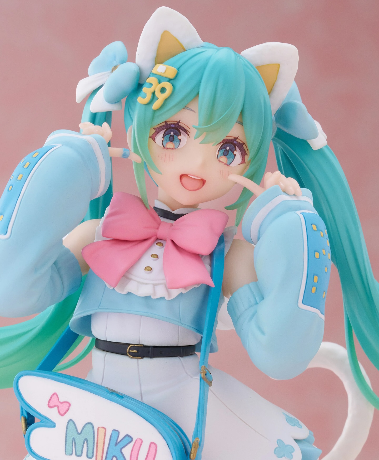 (Pre-order) Hatsune Miku - Fashion Fancy Ver. Prize Figure by Taito - Image 2