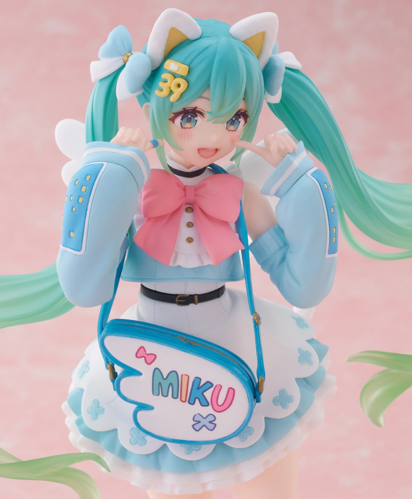 (Pre-order) Hatsune Miku - Fashion Fancy Ver. Prize Figure by Taito - Image 3