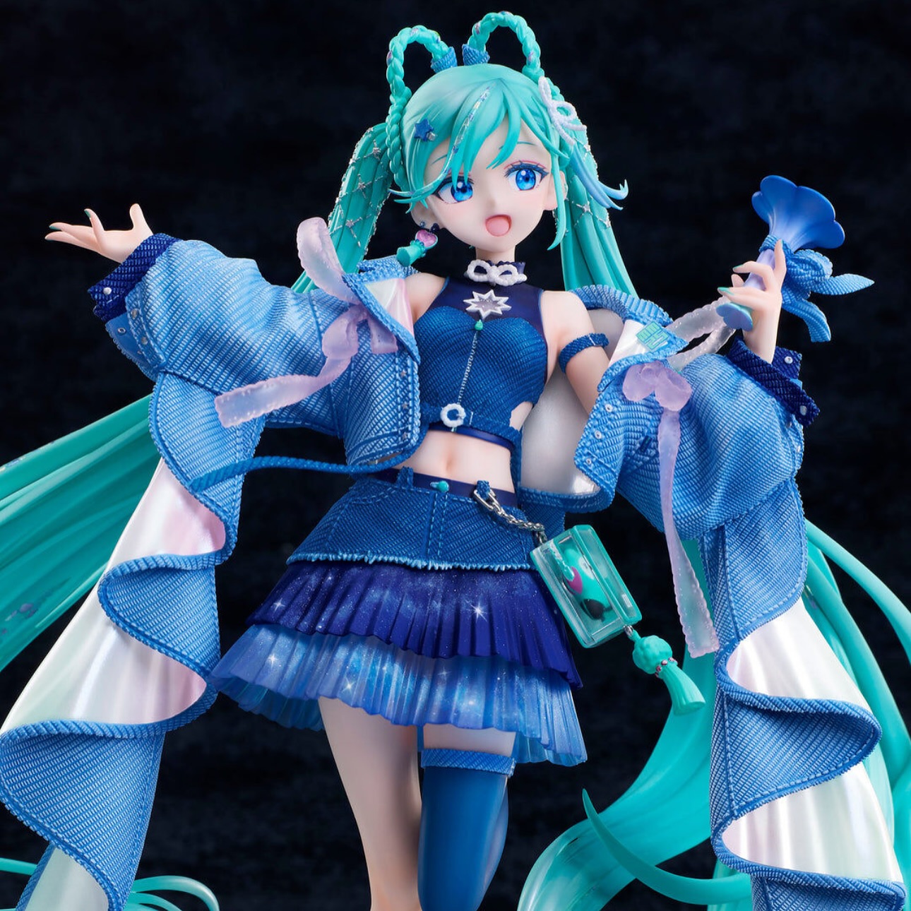 (Pre-order) Hatsune Miku 1/7 Magical Mirai 2025 Ver by Design Coco - Image 2