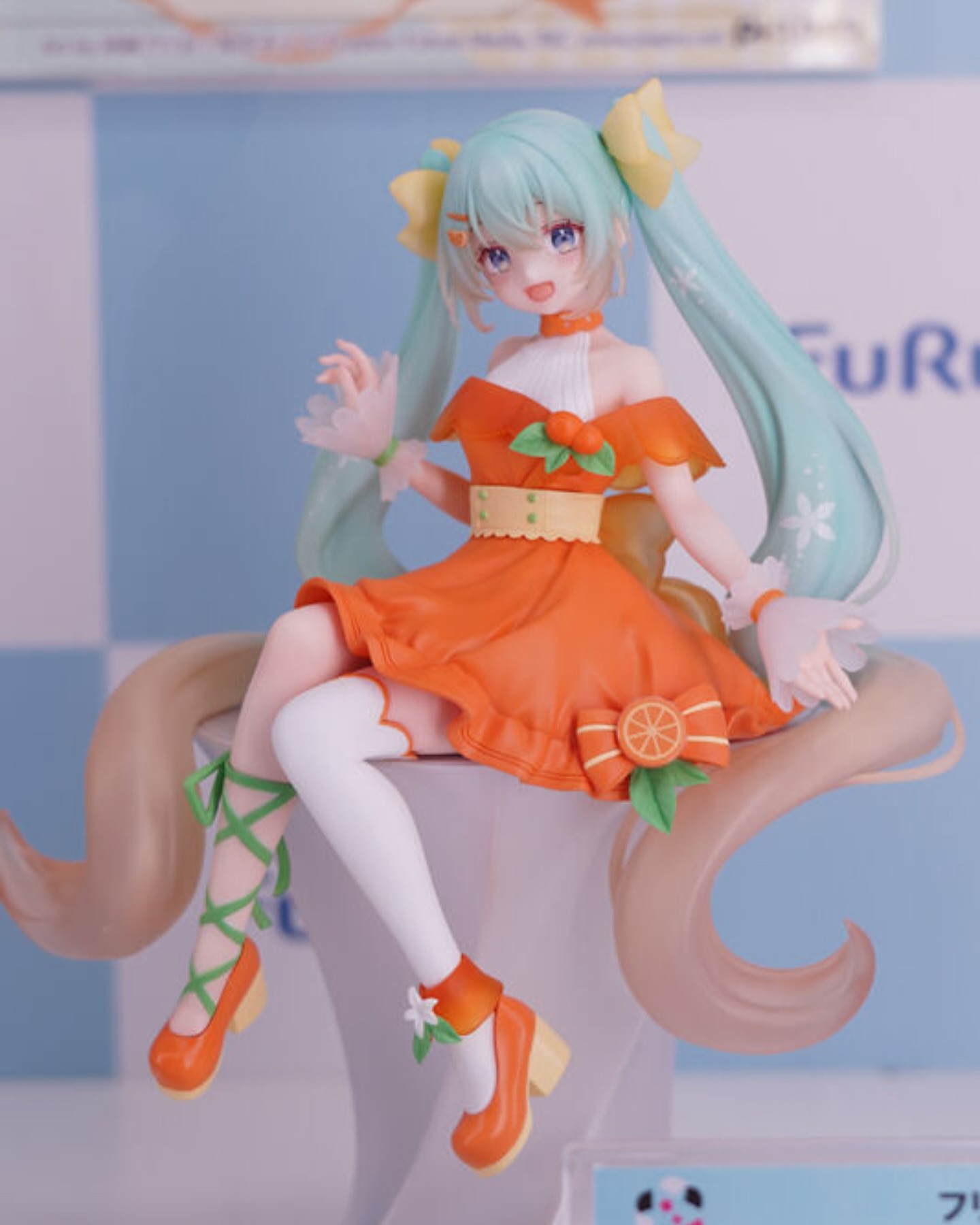 Hatsune Miku - Furyu Kuji - Furyu Kuji Hatsune Miku Citrus Miku Noodle Stopper Figure - Image 1