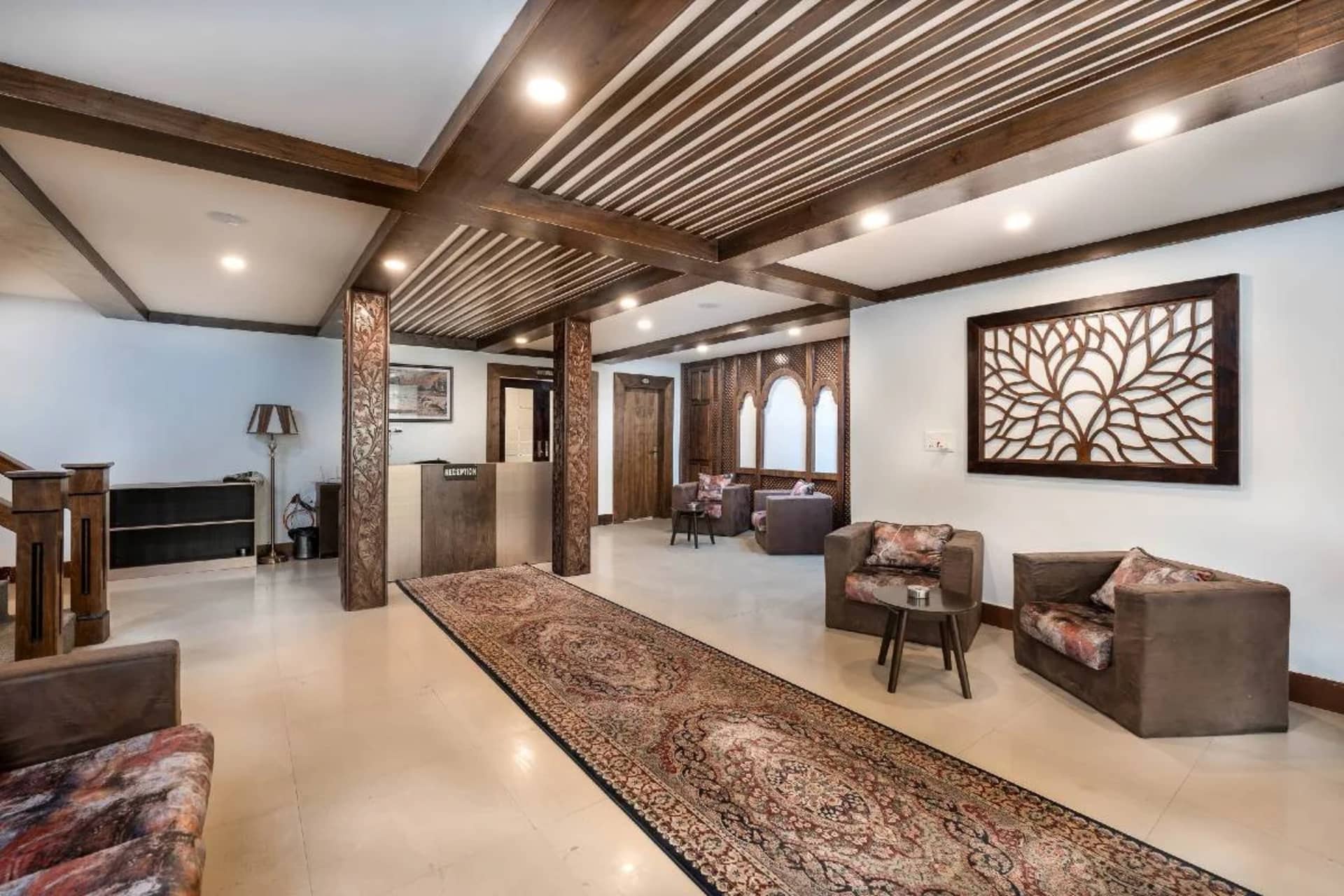 Hotel Grand Lords - 2