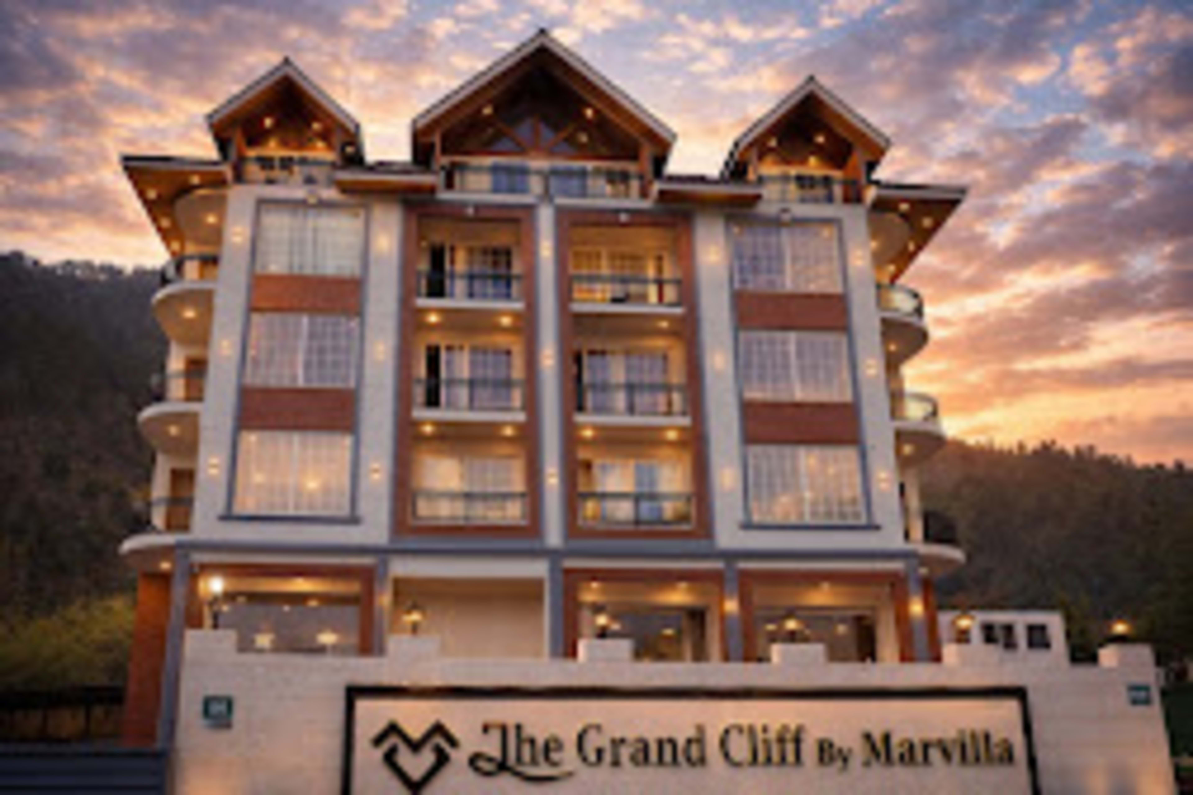 The Grand Cliff by Marvilla