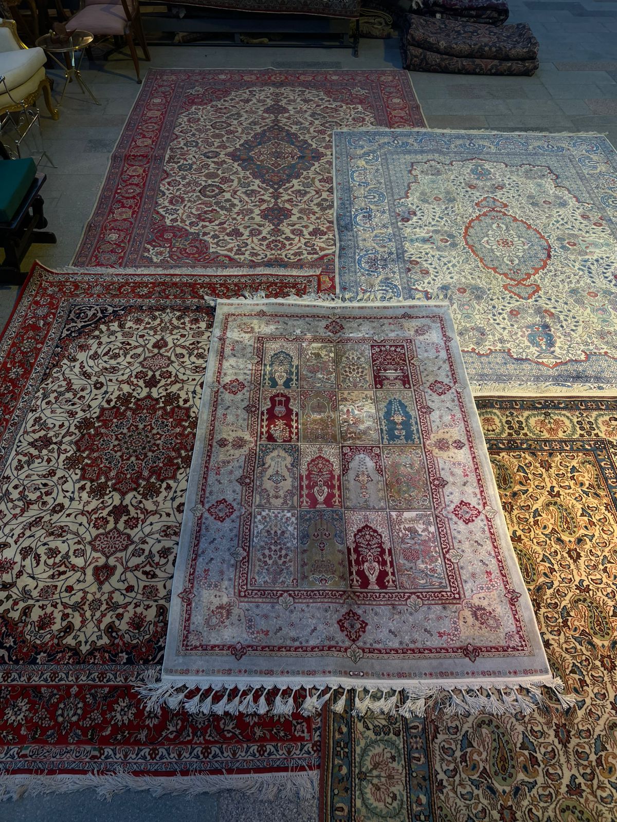 Tabriz Iranian carpet