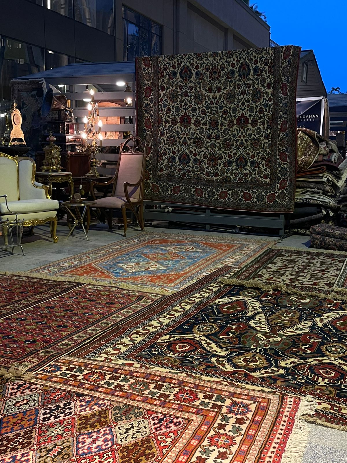 Nayeen Iranian carpet