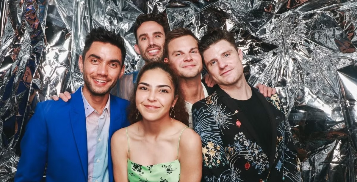 Interactive Photo Booth Rental Laval | Pixxparty.com