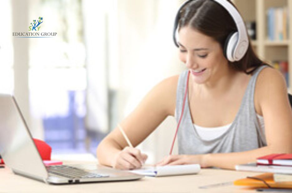 Distance MBA programs that fit your schedule and career goals