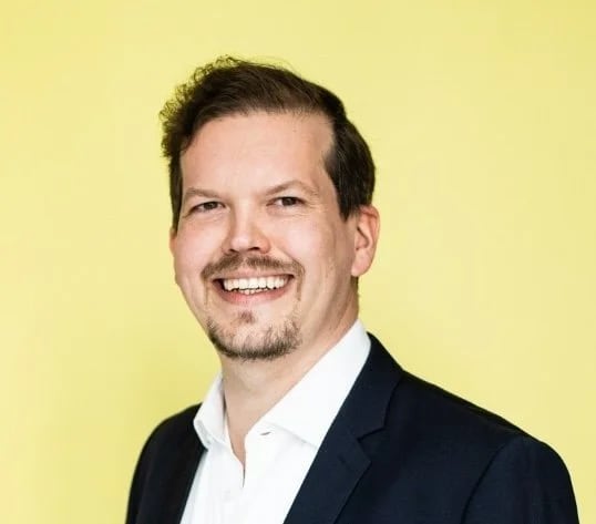 Dr. Daniel Reuß