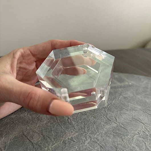 Permatoma ziedu dezute