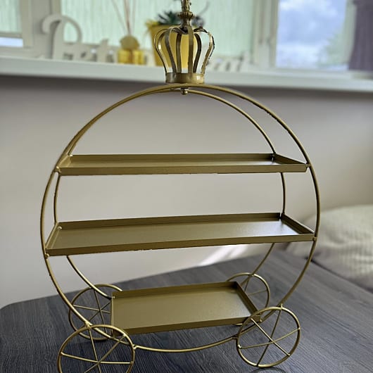 Auksine desertine karieta