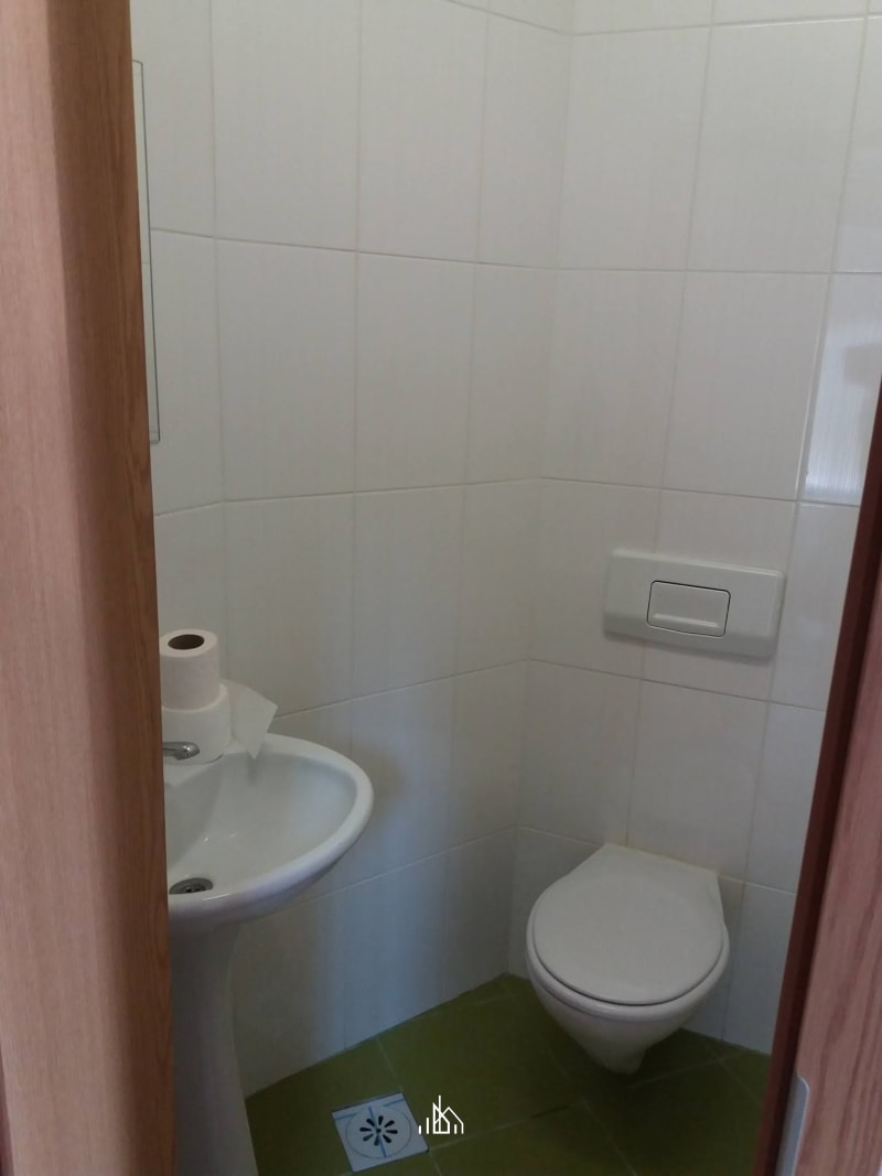 Се продава стан од 94 м² во Бардовци  подрум и паркинг место - 6