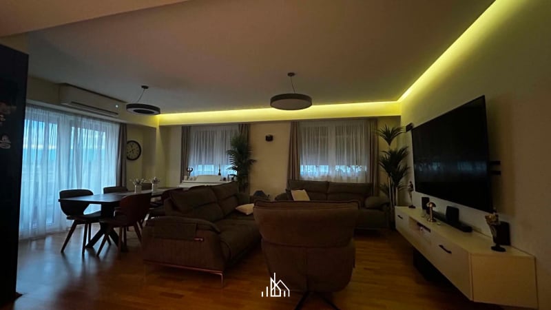 СЕ ПРОДАВА ЛУКСУЗЕН НАМЕСТЕН СТАН 84 м², КАРШИ ФОН - 10