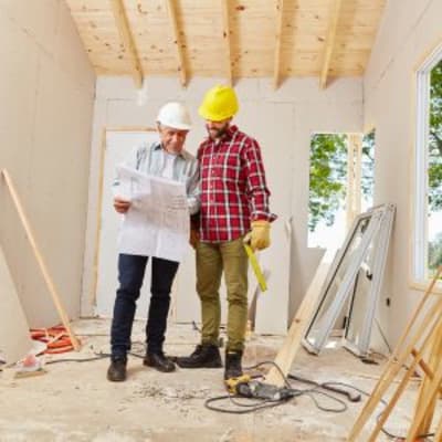 Equipe d'artisans en Vendée
