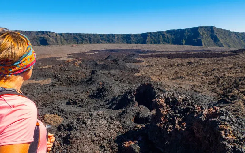 guide randonnée reunion hors sentier fournaise.webp