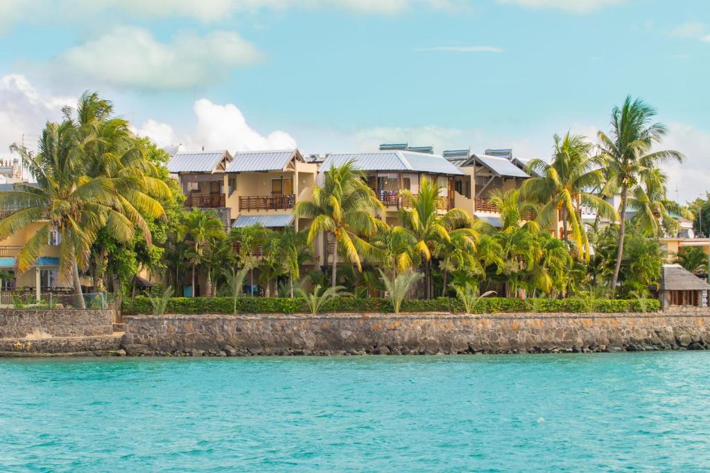 Façade de la Résidence Peramal à Grand Baie, île Maurice