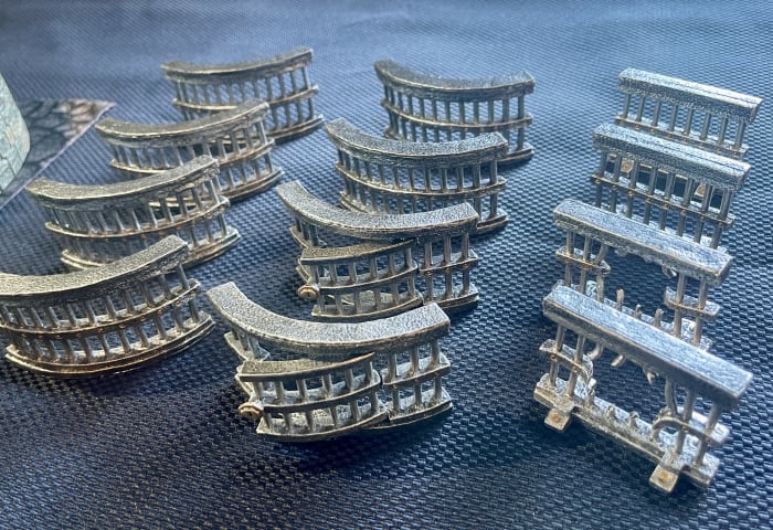 Cages photo 3
