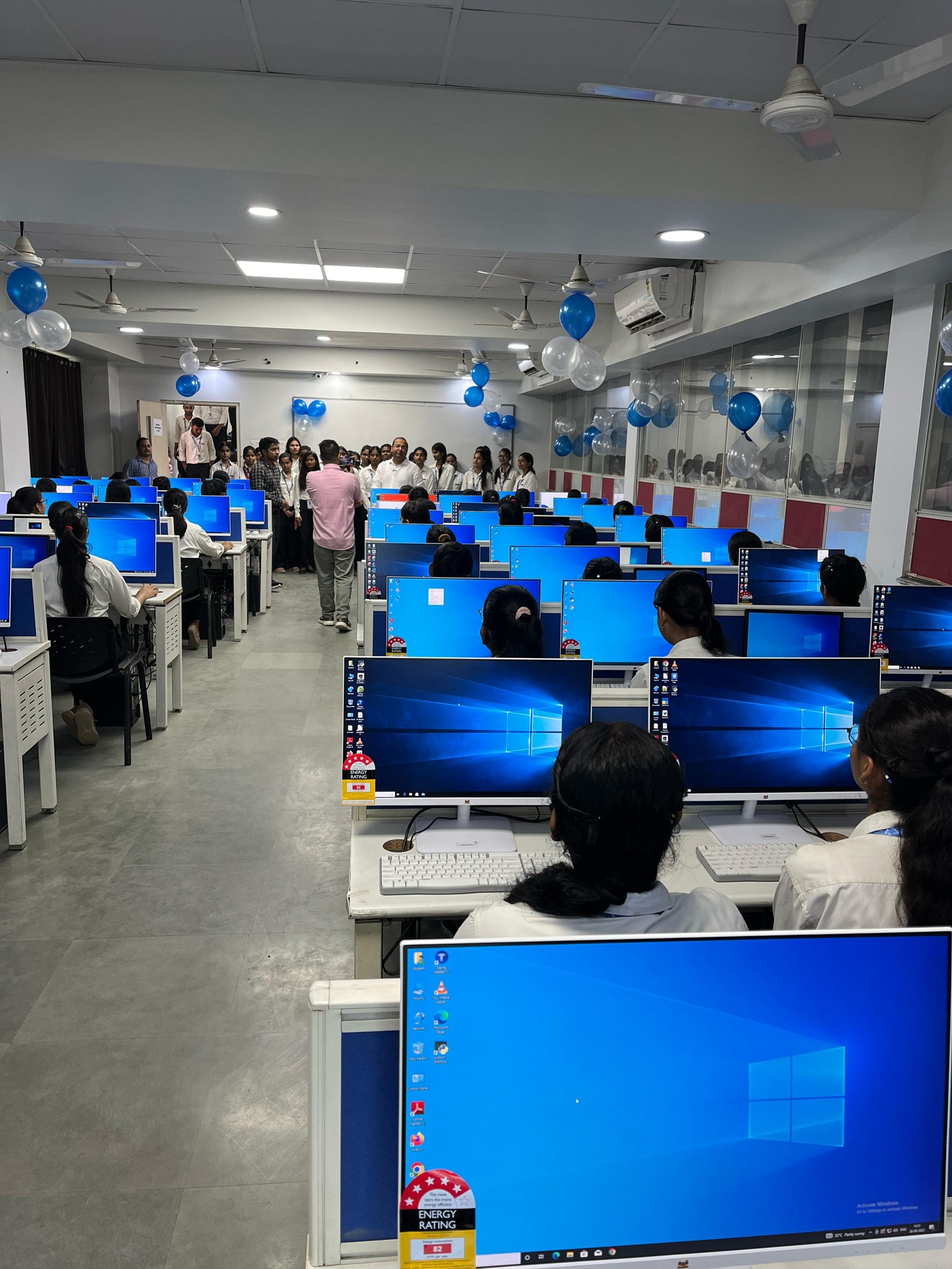 Advanced Computer Lab