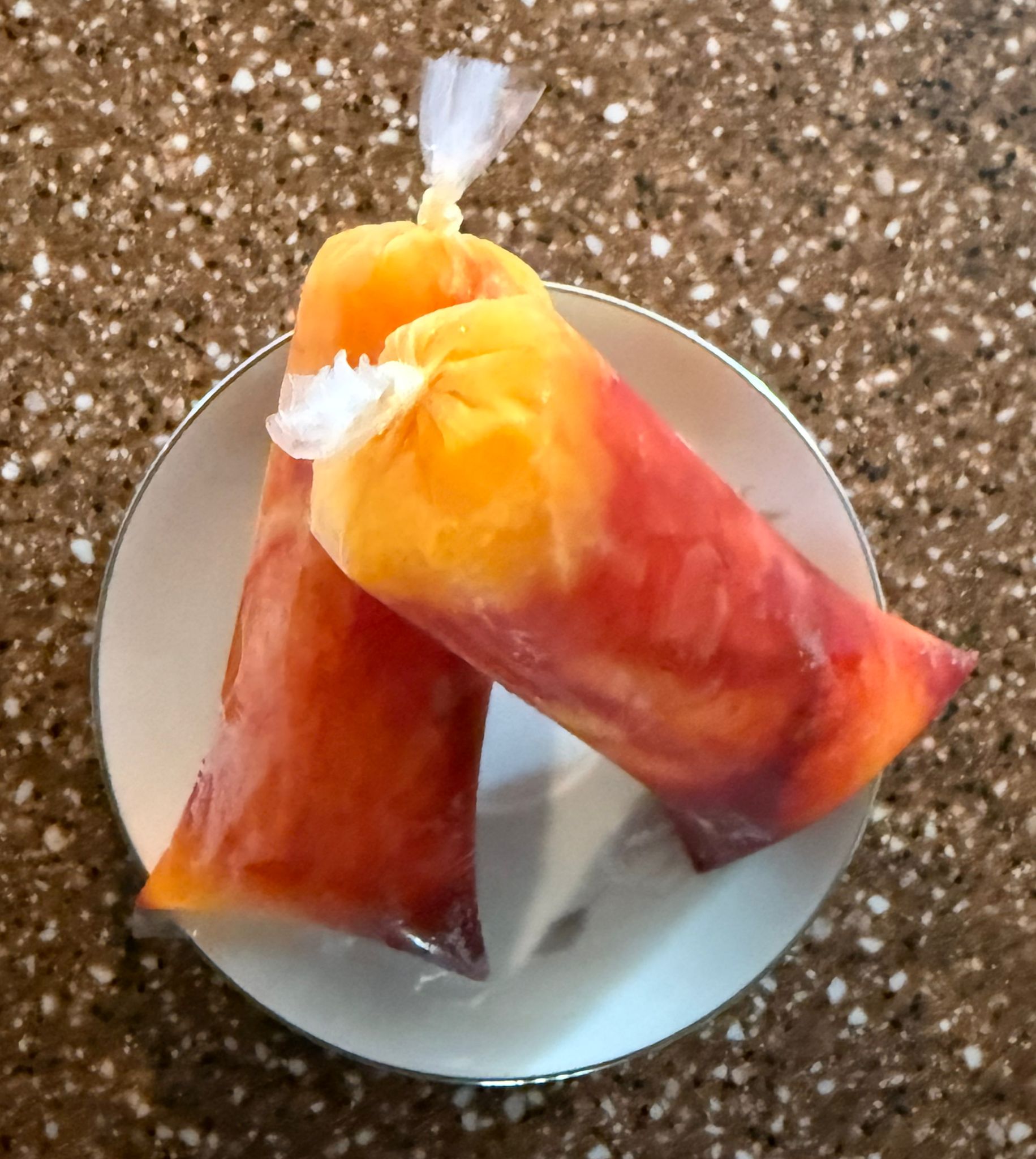 Bolis de mango con chamoy