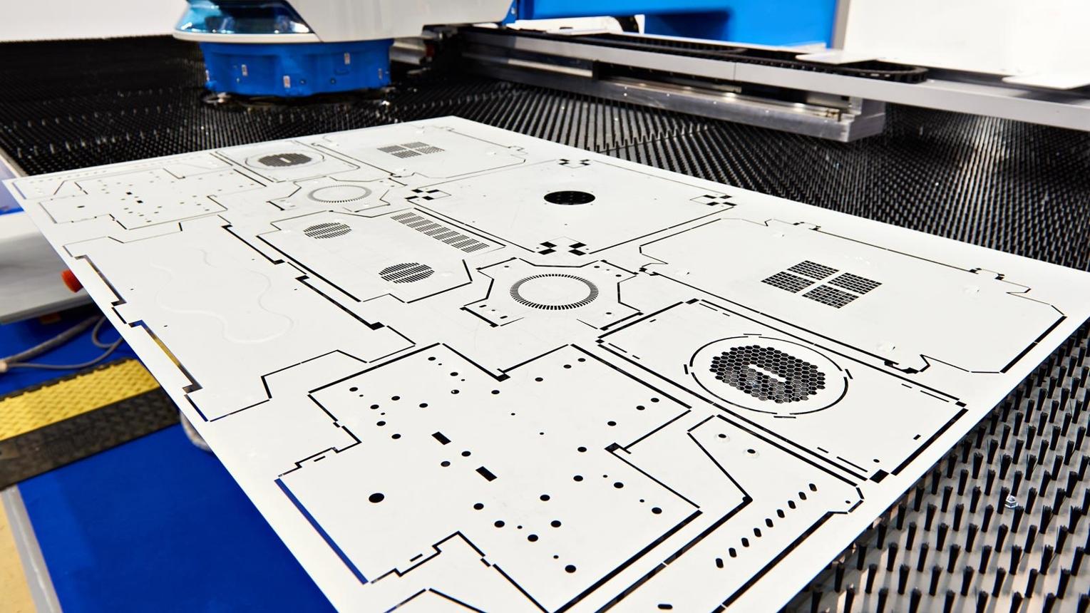 SOLIDWORKS flat pattern and drawing examples