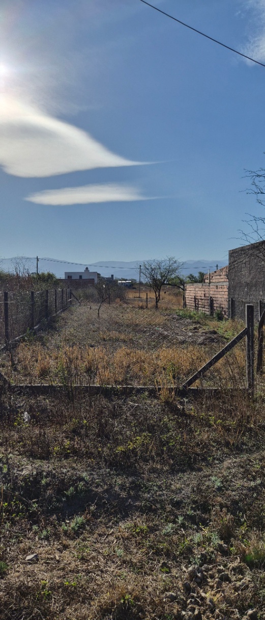 TERRENO EN VENTA EN BARRIO LOS ALGARROBOS
