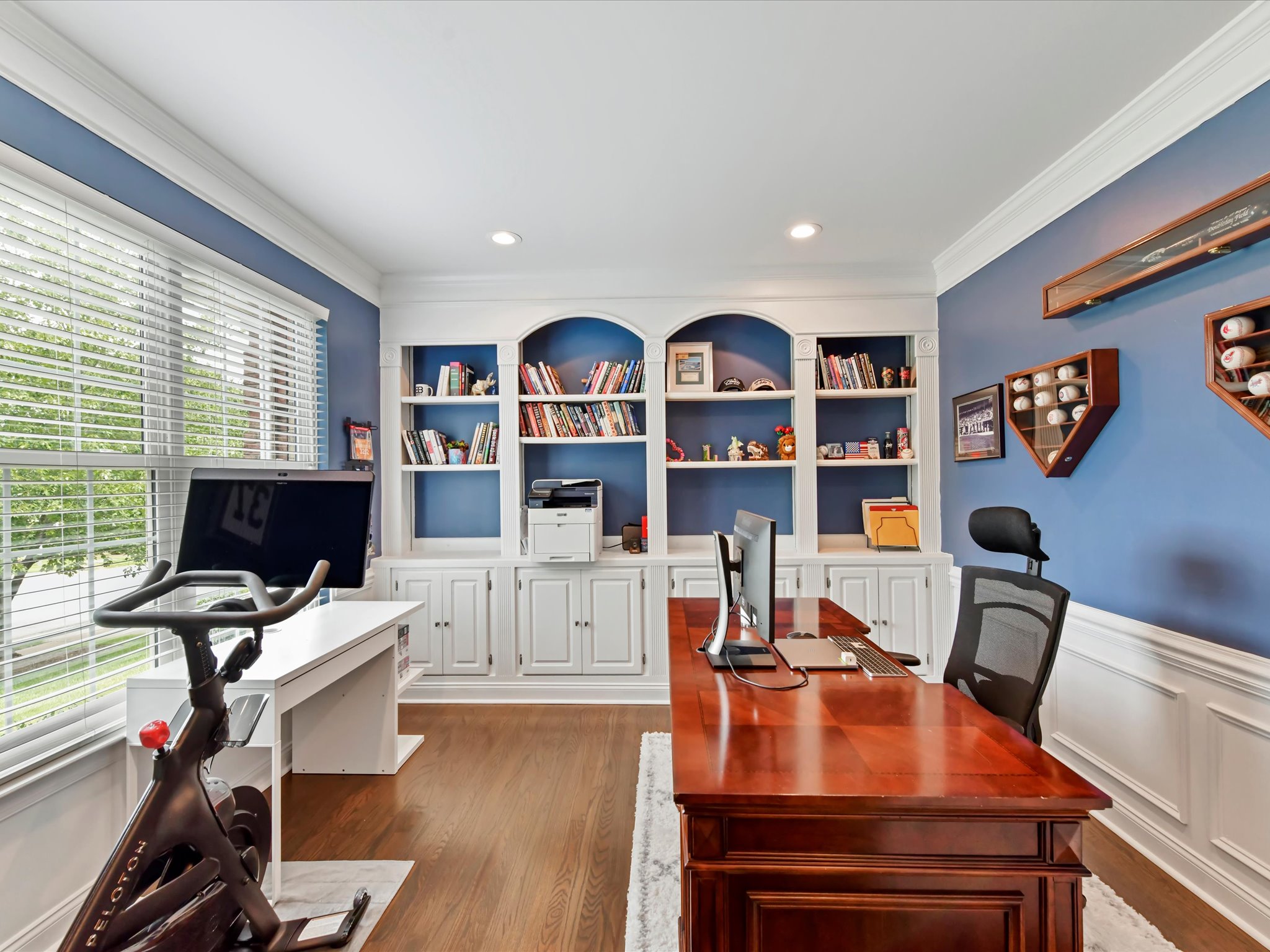 Devonshire Drive home before professional staging