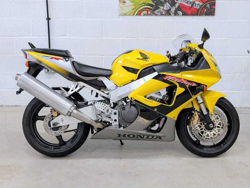 2002 HONDA CBR 900 RR