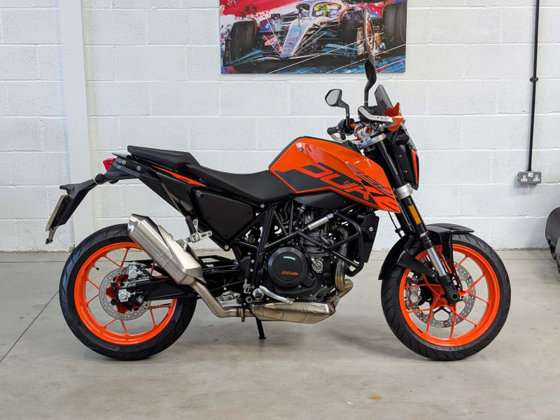2019 KTM 690 DUKE 19