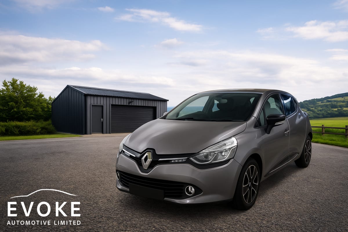 2016 RENAULT CLIO