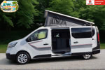 WHITE 2023 RENAULT TRAFIC LL30 START BLUE DCI  4 Camper van - Mobile Upload