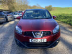 RED 2012 NISSAN QASHQAI TEKNA DCI - Mobile Upload