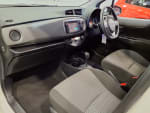 WHITE 2014 TOYOTA YARIS 1.3 VVT-I CVT - Photo 8