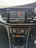 WHITE 2017 VAUXHALL MOKKA X ACTIVE S/S - Photo 16