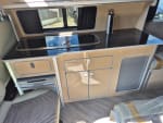 GREY 2024 RENAULT TRAFIC LL30 EXTRA SPRT BLU DCI  4 Berth  Camper van - Imaging+