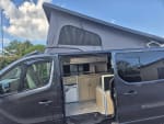 GREY 2024 RENAULT TRAFIC LL30 EXTRA SPRT BLU DCI  4 Berth  Camper van - Imaging+