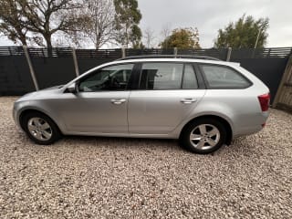 SILVER 2016 SKODA OCTAVIA 1.4 TSI DSG ESTATE - Photo 8