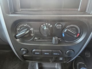 GREEN AND GREY 2017 SUZUKI JIMNY SZ4 4X4 - Photo 19