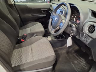 WHITE 2014 TOYOTA YARIS 1.3 VVT-I CVT - Photo 6