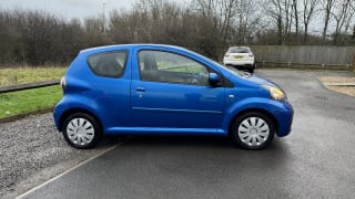 BLUE 2009 TOYOTA AYGO BLUE VVT-I - Mobile Upload