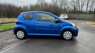 BLUE 2009 TOYOTA AYGO BLUE VVT-I - Mobile Upload
