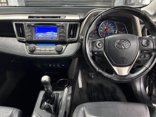 GREY 2013 TOYOTA RAV4 INVINCIBLE D-4D - Photo 18