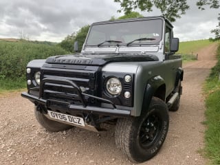 SILVER AND BLACK 2006 LAND ROVER DEFENDER 90 TD5 - Photo 15