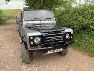 SILVER AND BLACK 2006 LAND ROVER DEFENDER 90 TD5 - Photo 16