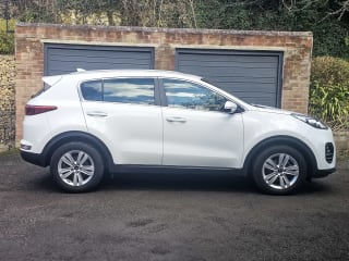 White 2017 Kia Sportage - Photo 5