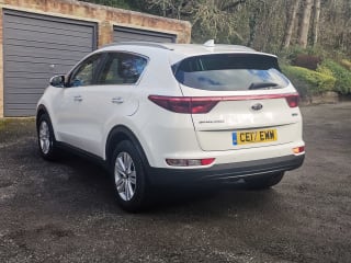 White 2017 Kia Sportage - Photo 2